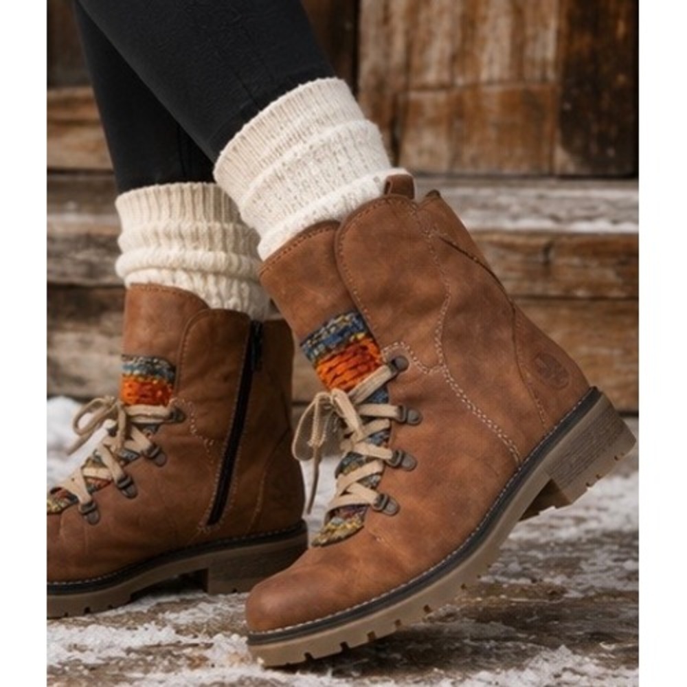 Rieker Leather Lug Sole Sweater Knit Sherpa Hiking Boots Cozy Boho EU40/US 9.5